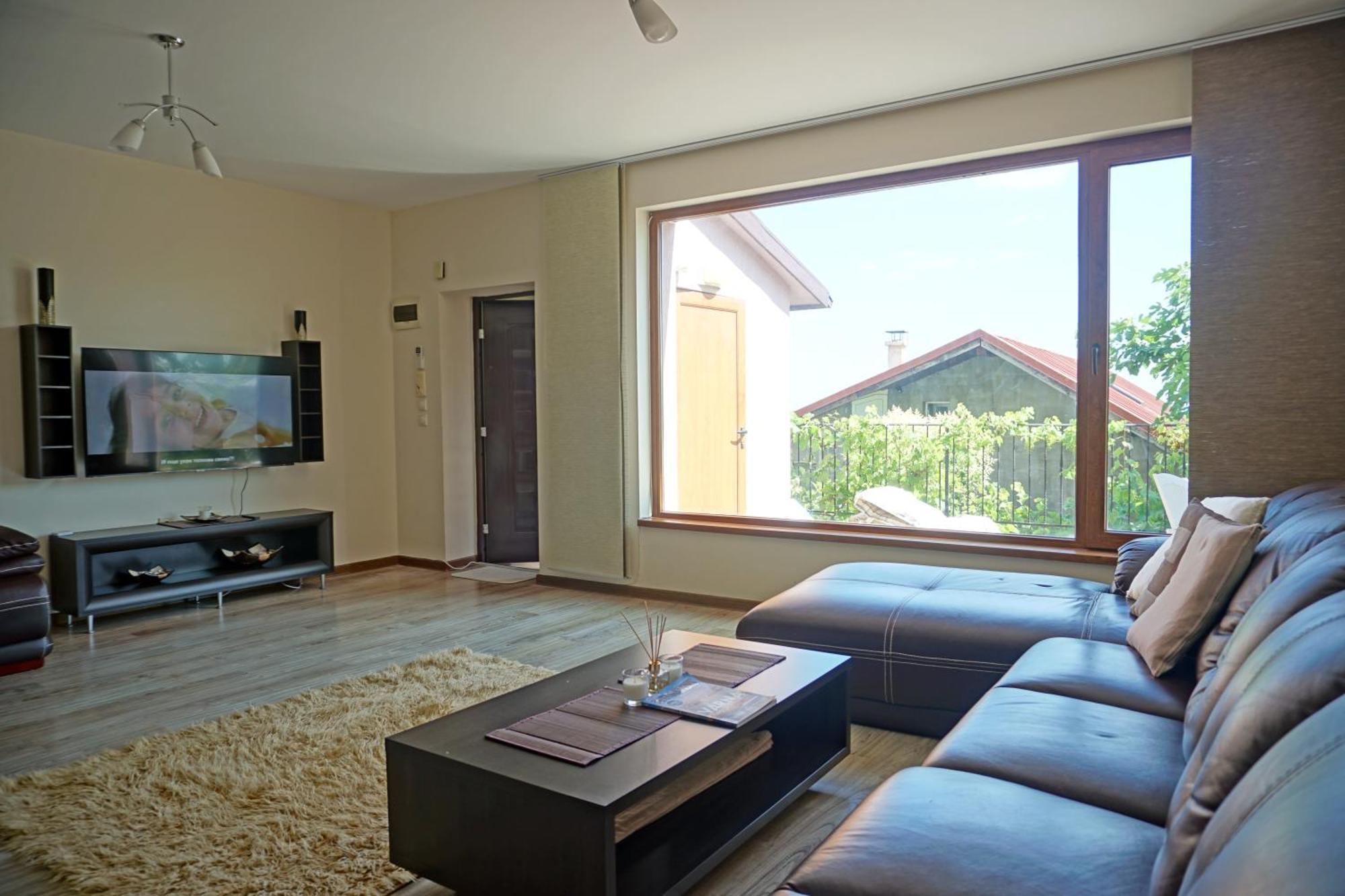 Relax Briz Apartment Warna